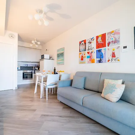 Perla Abernathy - With Garden & Swimming Pool On Liguria West Coast Boissano