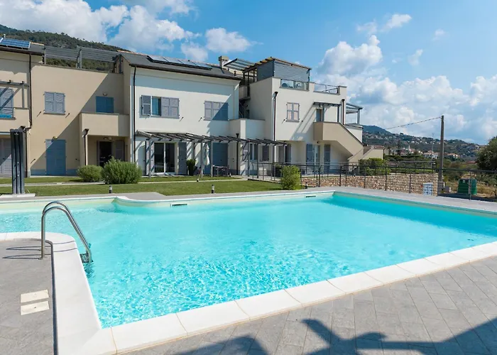 Appartement Perla Abernathy - With Garden & Swimming Pool On Liguria West Coast