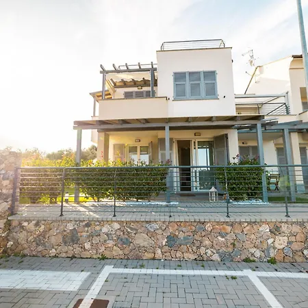 Perla Abernathy - With Garden & Swimming Pool On Liguria West Coast